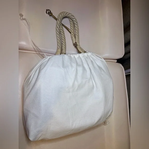 Brighton Cream Floral Embroidered Shoulder Bag - Picture 14 of 14